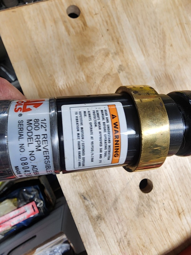Mac Tools 1/2 in. Reversible Key-Chuck Drill AD590 Light use with chuck Key Nice
