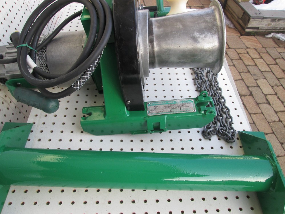 Greenlee 6001 Super Tugger Cable Puller 6500 lbs with floor mount Ready to pull