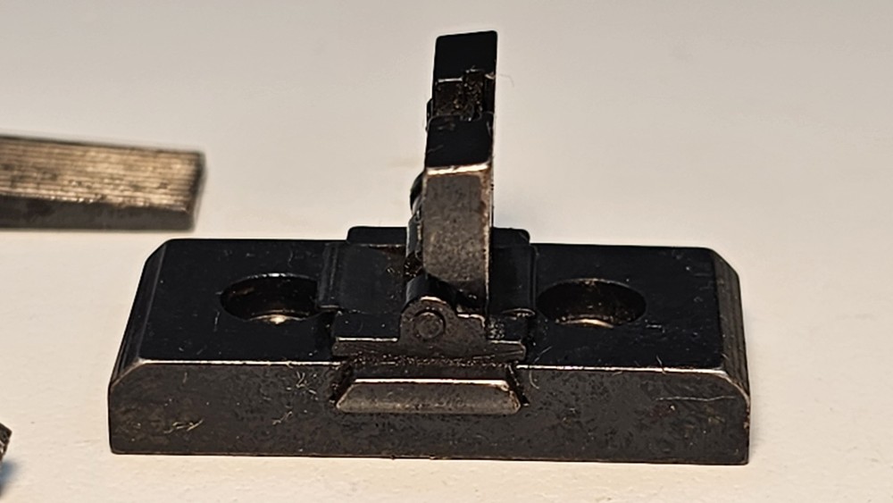 T/C Thompson Center System 1 Inline Muzzleloader Sight Set W/ Screws (A)