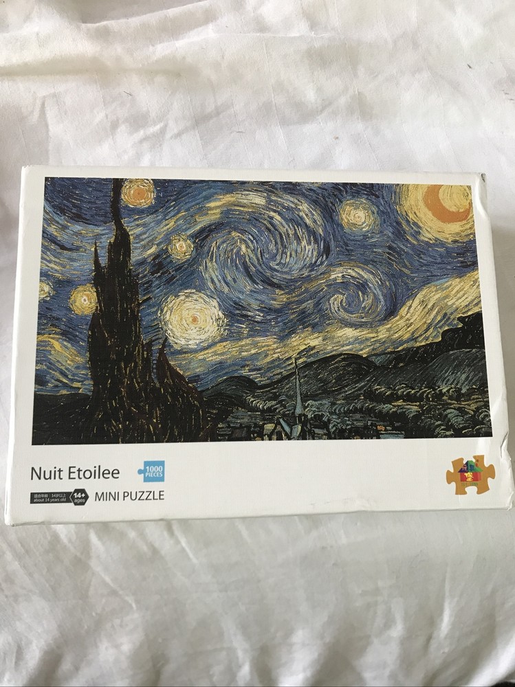 Puzzles. 1000 Pieces. Mini Puzzle. Starry Night