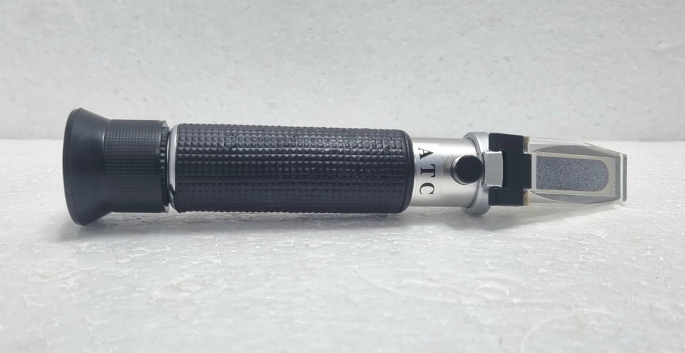 Portable Refractometer ATC