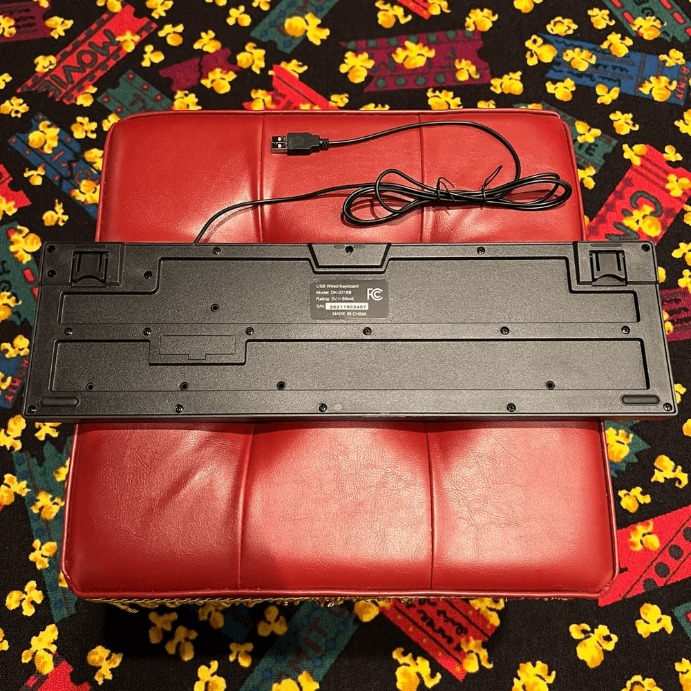 Standard USB Black Wired Keyboard Model DK-3318B