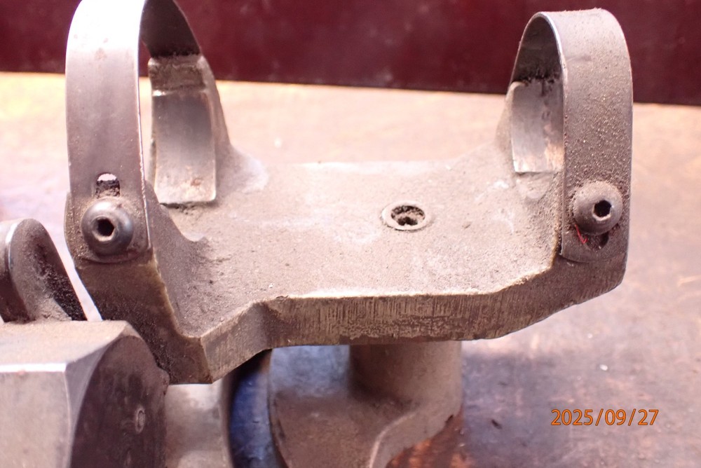 DAREX M5 DRILL BIT SHARPENER GRINDER BIG BIT SWING FIXTURE WITH ISSUE READ