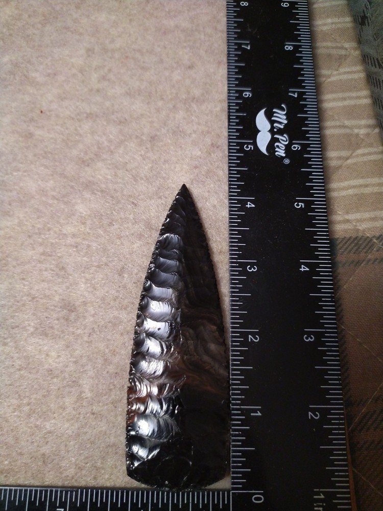 Paleo Spear Point Obsidian fire like at bottom