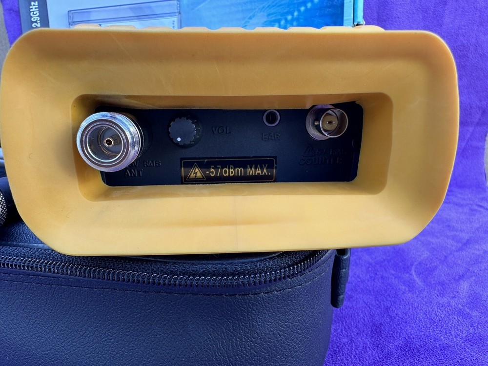 Protek 3290 2.9GHz RF Signal Strength Analyzer