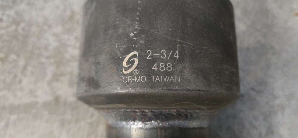 ​Grey Pneumatic 2-3/4" Extra Deep Impact Socket | 1/2" Drive | 14" OAL