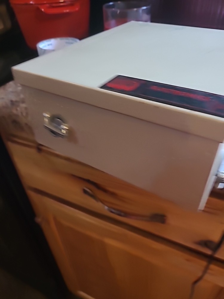 MG Electronics Cctv Camera Power Supply Model Dps-9