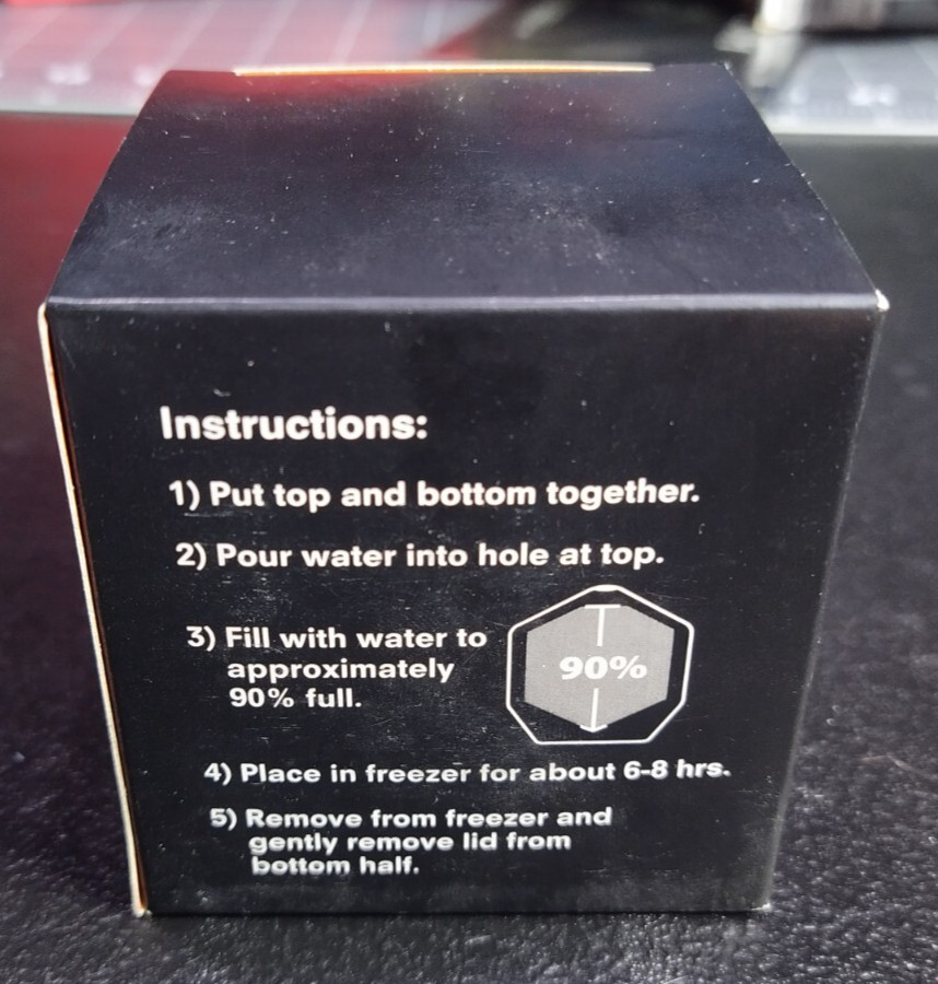 Loot Crate Dungeons & Dragons 20-Sided Die Ice Mold New