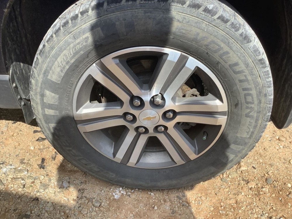 TRAVERSE 2017 Glove Box 4735362