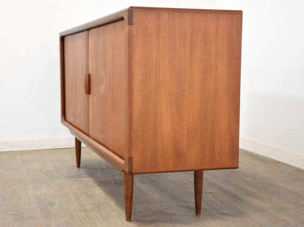 Danish Modern Teak Sideboard Credenza By Dyrlund