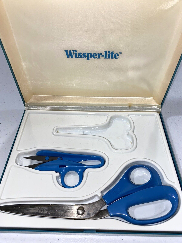 Vintage Wiss Scissors 2 Pair in Case Blue