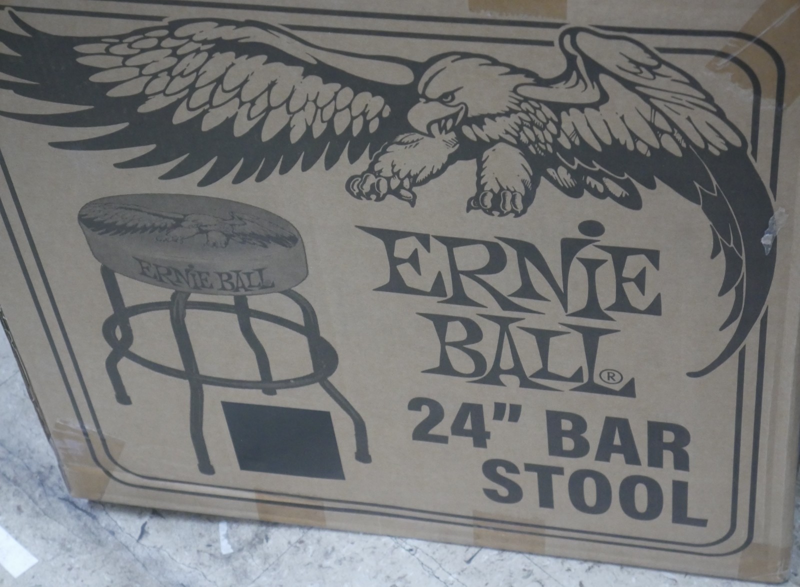 Ernie Ball Ernie Ball 24" Eagle Barstool Black new open box
