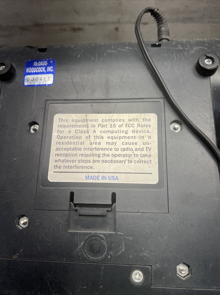 Used BRADY LS2000 Labeling System With case