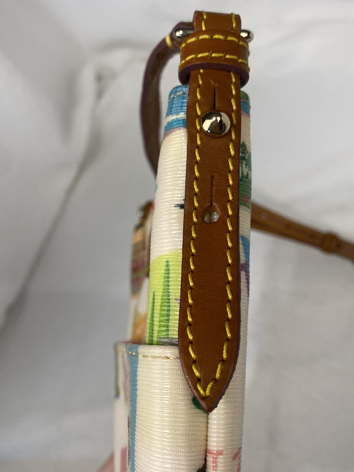 Disney Dooney and Bourke DISNEYLAND Resort Parks Retro Print Crossbody Bag