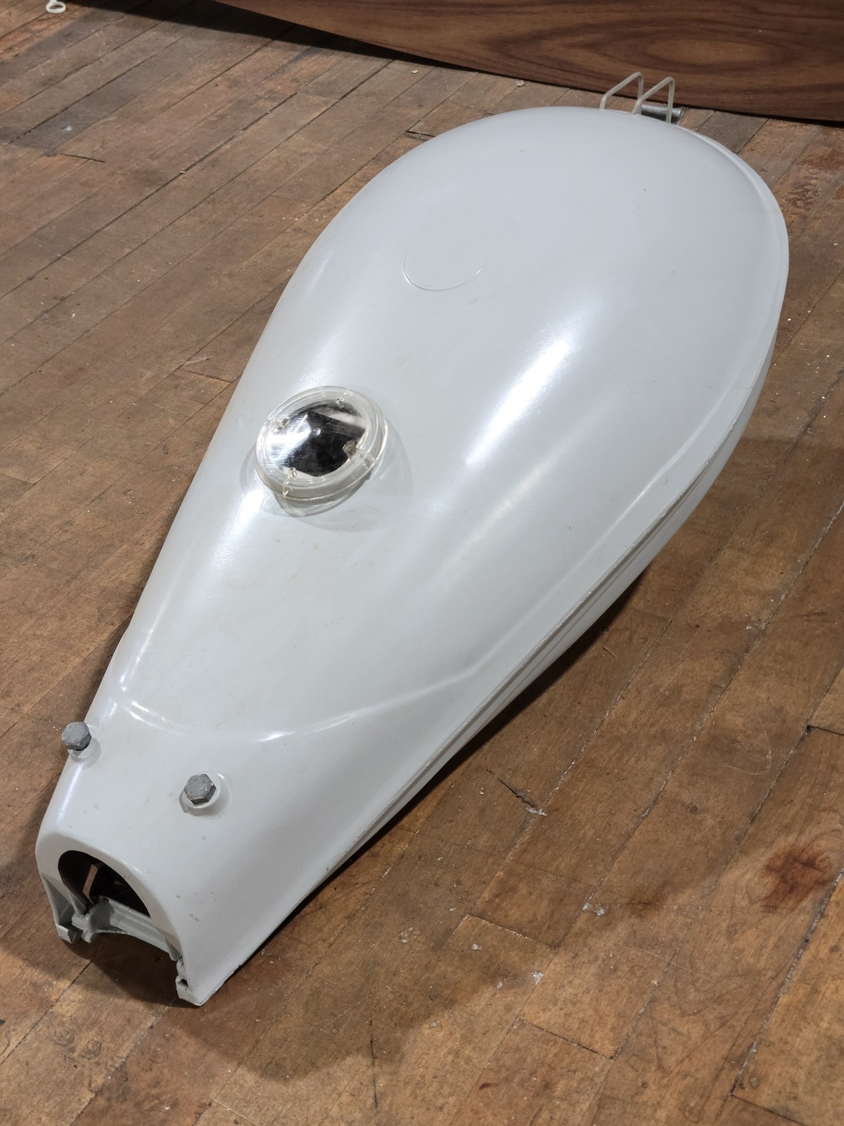 GE General Electric C760N554 Lucalox Lamp Light Industrial 150W 480V M-250R