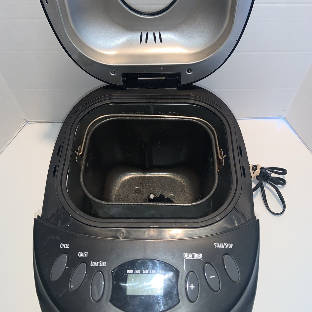 Hamilton Beach Black Digital Programmable 12 Settings Bread Maker Machine 29882