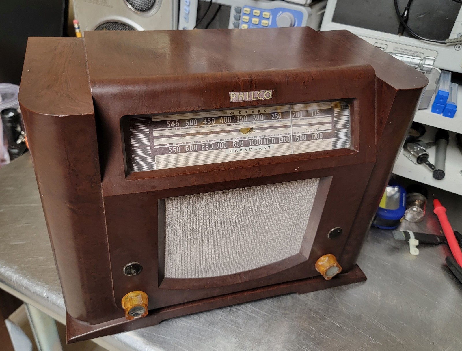 Antique Philco Model 41-90 "Farm Radio"