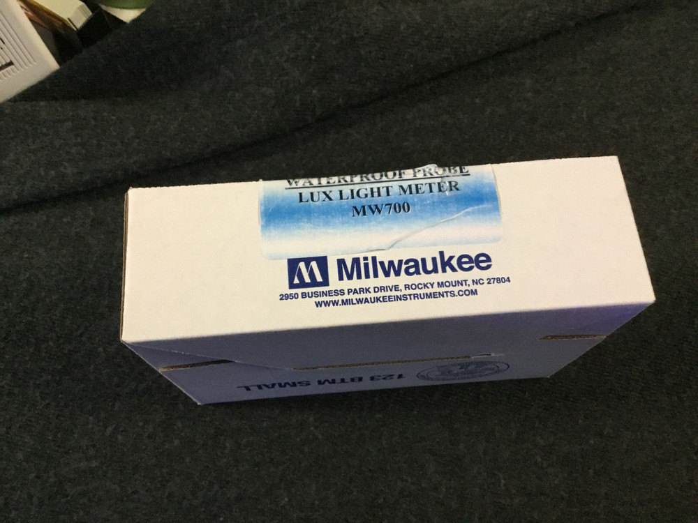 Milwaukee Lux Light Meter MW700