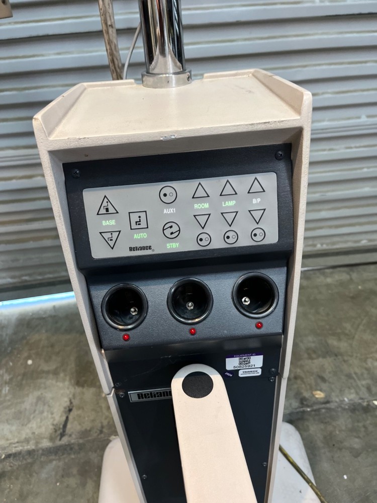 Reliance 7720 Low Voltage Stand-Good Condition!