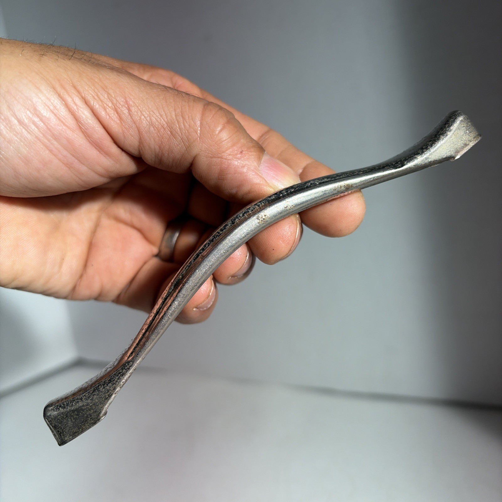 Vintage Single Mid Century Modern Silver Tone Metal Drawer Pull Handle Japan