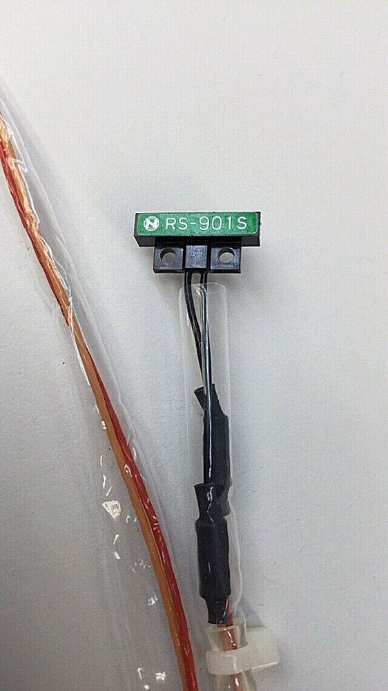 Tokyo Electron CT1986-430855-11 PC Cover Sensor Assembly