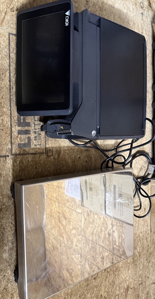 Digi Scale System w/ Digital Display & Platform + 80 Label Rolls – Barely Used