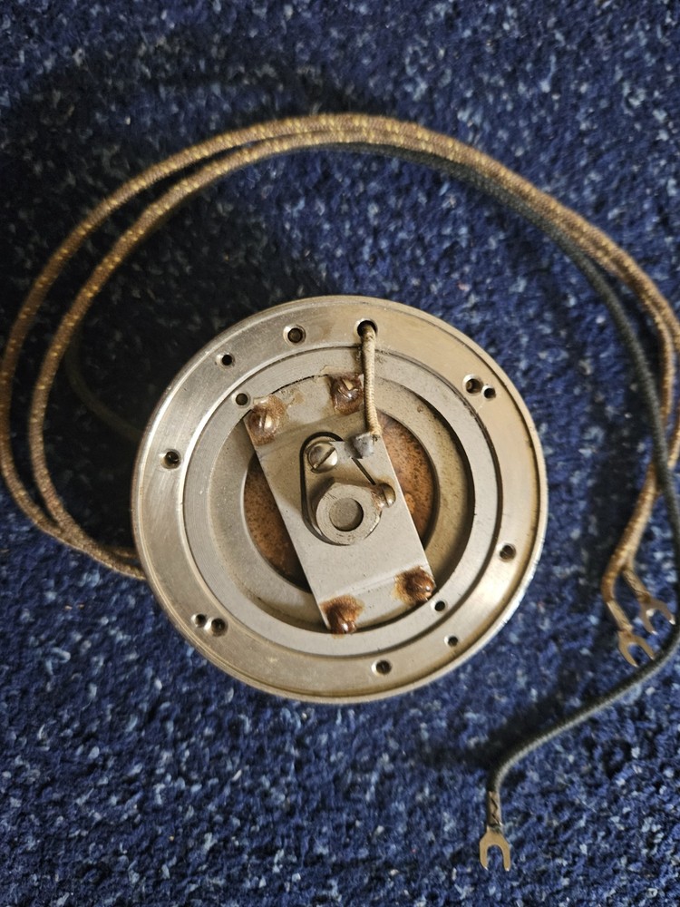 Western Electric Carbon Element