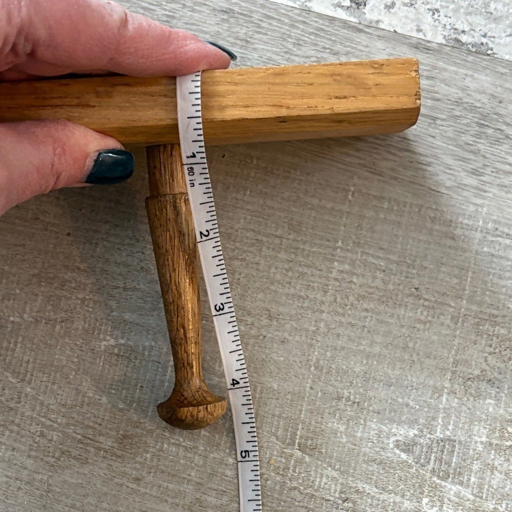 VTG Oak Peg Rail Wall Hook Rack