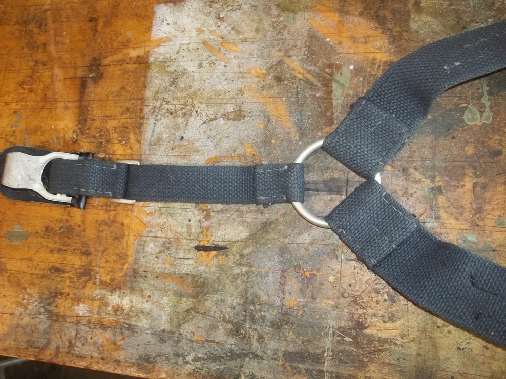 German Blue Webbing Y-Straps Marked Ppr Bln dated 1968