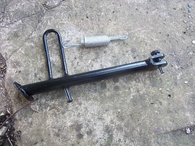 Kymco Like 125 side stand