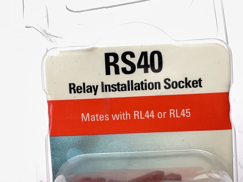 Novita RS40 Accessory Relay Installation Socket