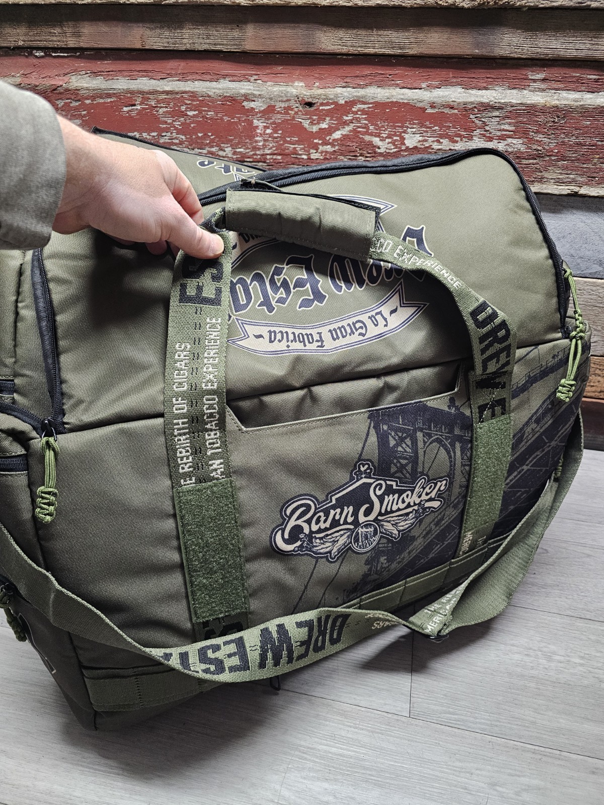 2 Drew Estates Barn Smokers Duffle Bags And Accessories