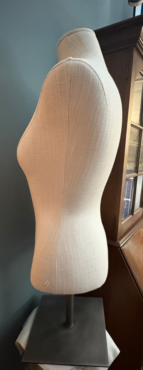 Female Mannequin Linen Torso Bust 25.5” Store Display Chest Form w/ Metal Stand