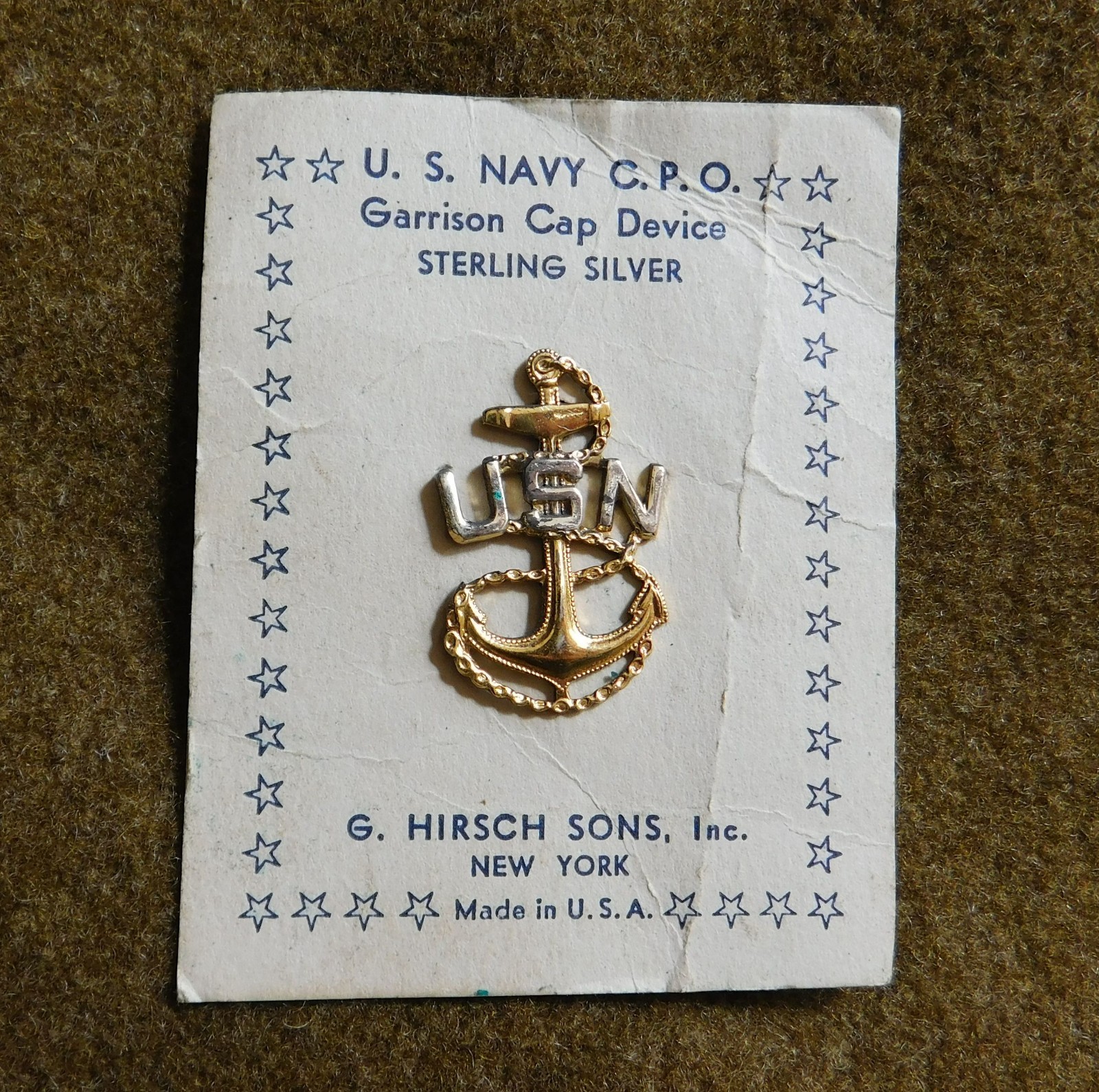 ORIGINAL WWII U.S. NAVY USN CPO GARRISON CAP BADGE STERLING ON CARD