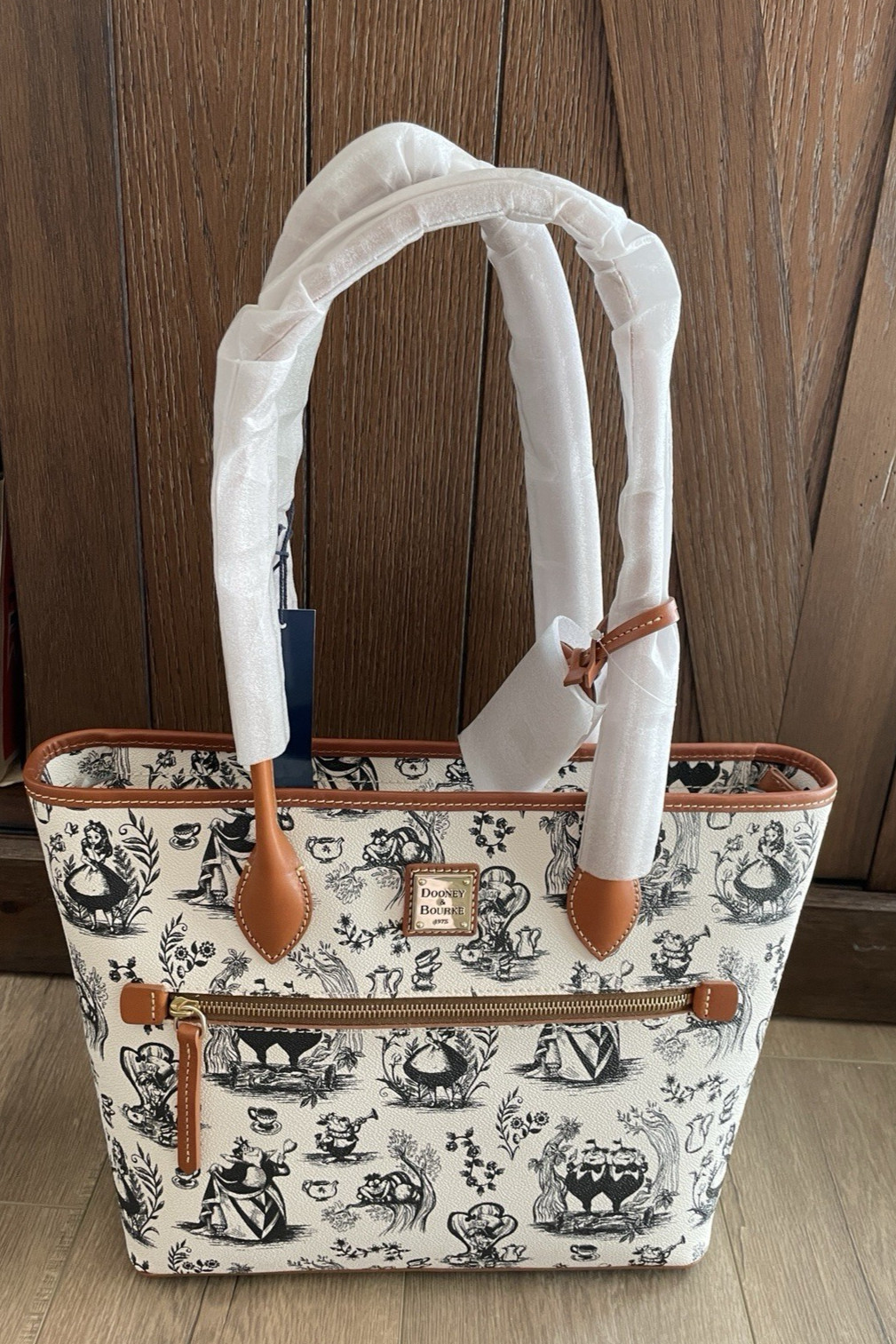 Dooney & Bourke Alice In Wonderland Purse Disney Tote Bag Purse NWT