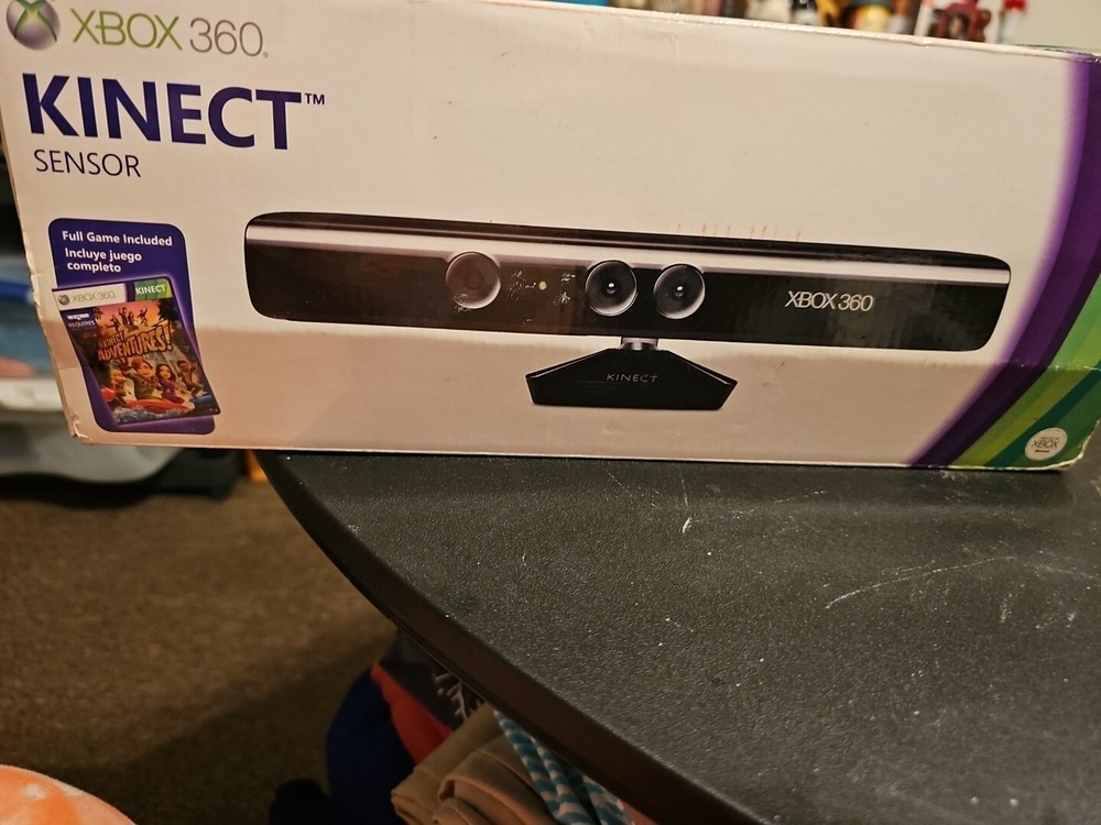 Microsoft LPF-00068 Motion Sensing Gaming Sensor KINECT Xbox 360 Model #1414