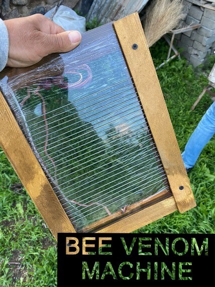 Bee Venom Collector Machine, Raw bee venom collector, Bee venom machine 2pcs