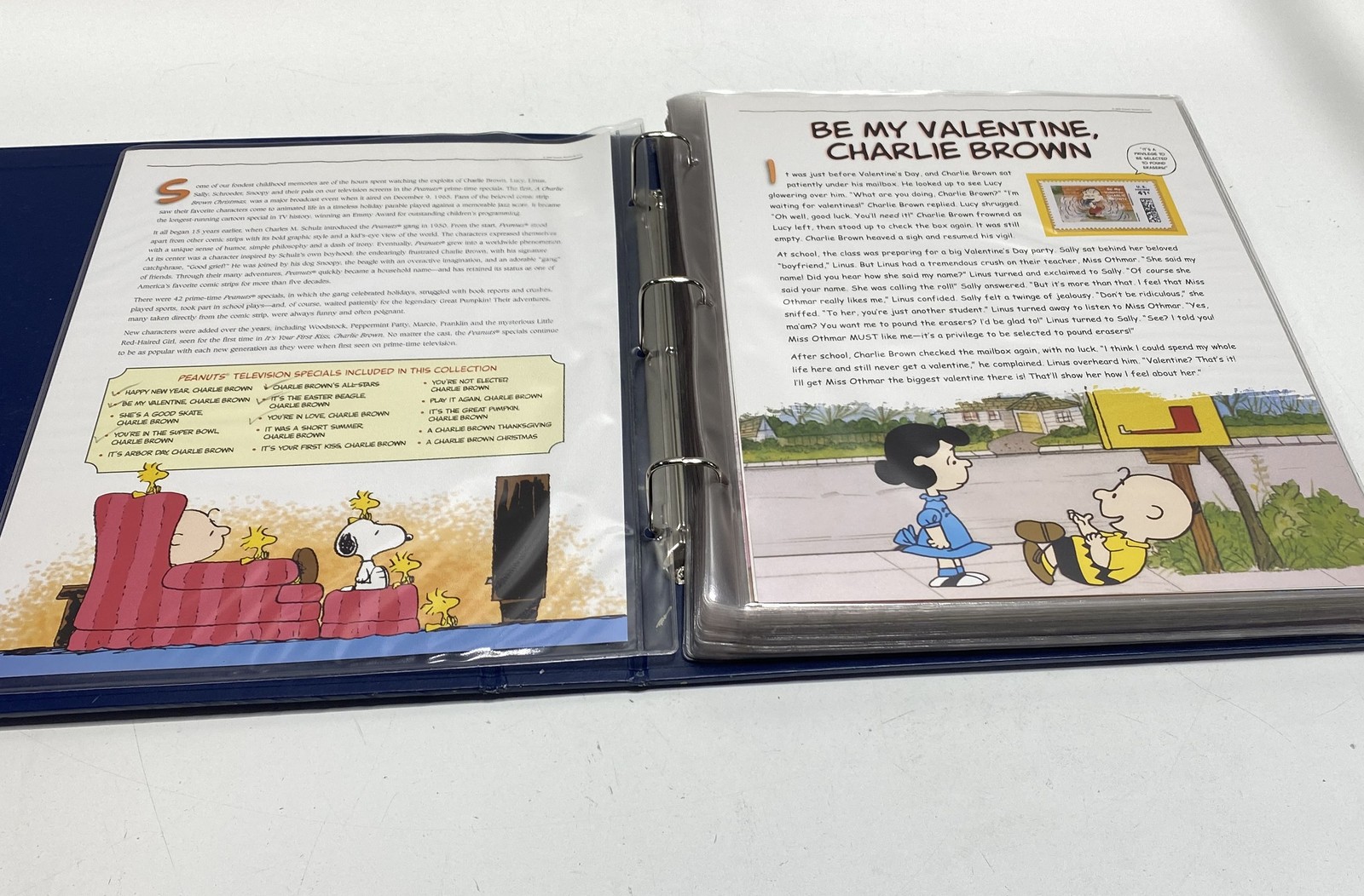 Peanuts Collection Album Snoopy Official US Postage Stamp Binder PCS Stamps