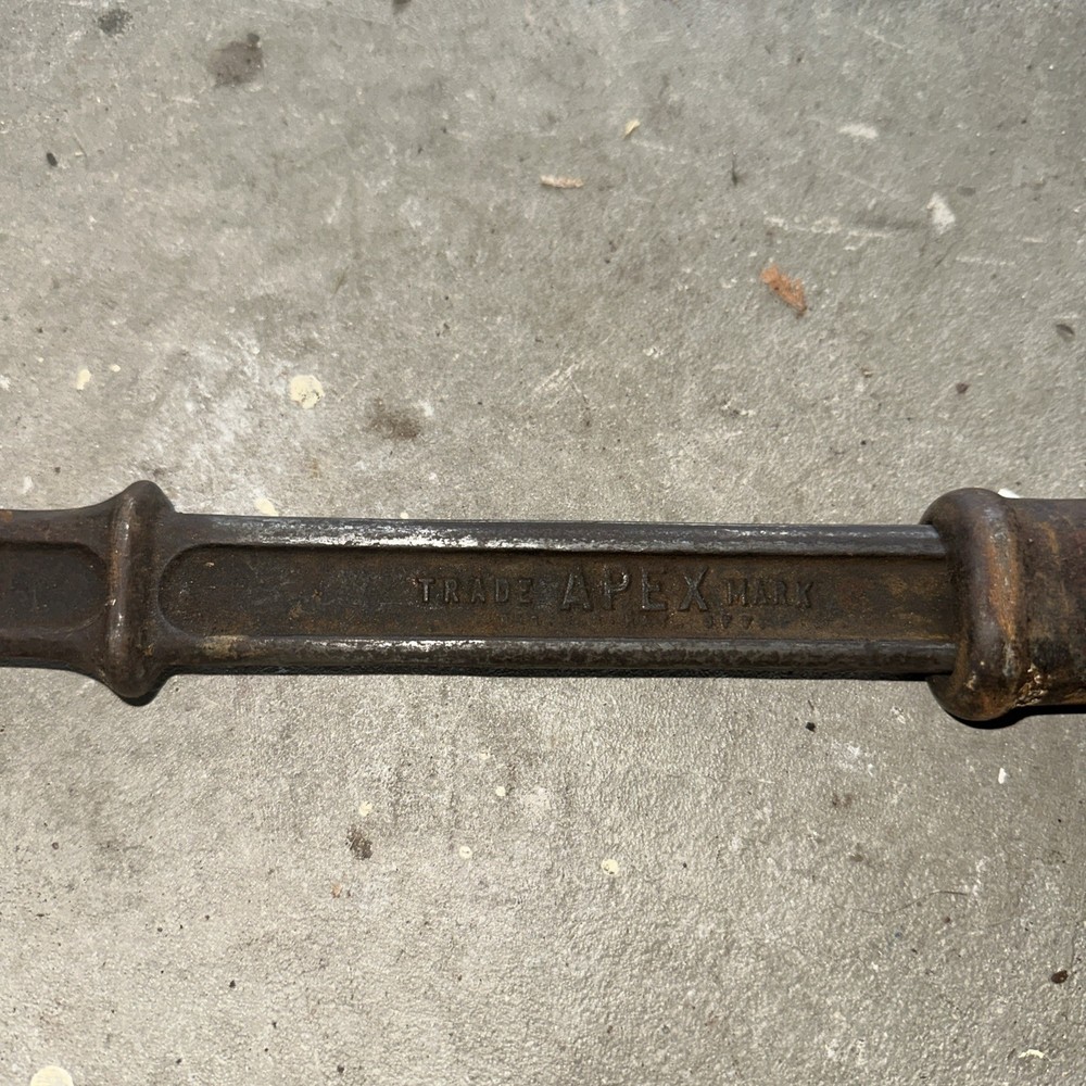 Antique Cast Iron Morrill No.1 Nail Puller Adjustable Handle
