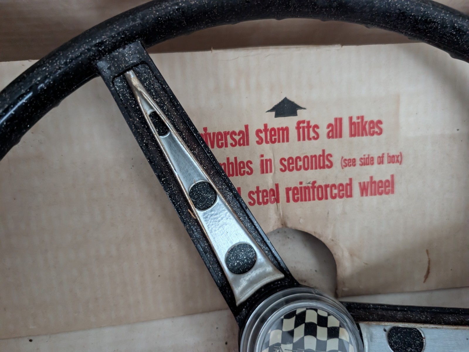 HUFFY STEERING WHEEL ORIGINAL VINTAGE MUSCLE BIKE ACCESSORY in BOX