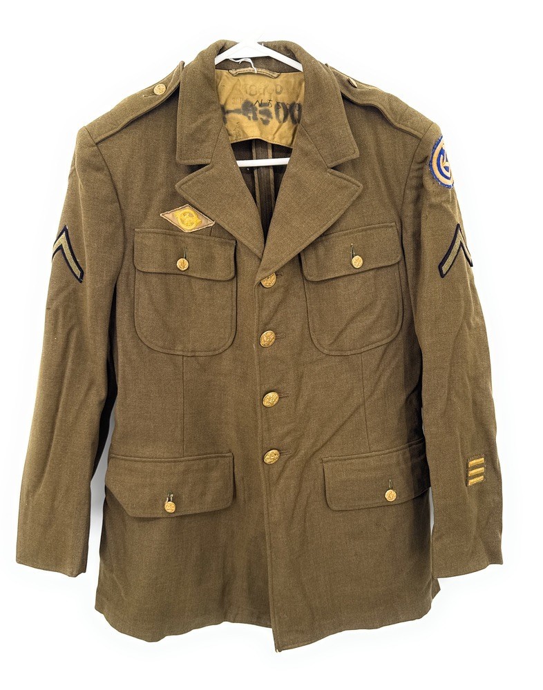 WWII Jacket 102nd Infantry PFC Honorable Discharge