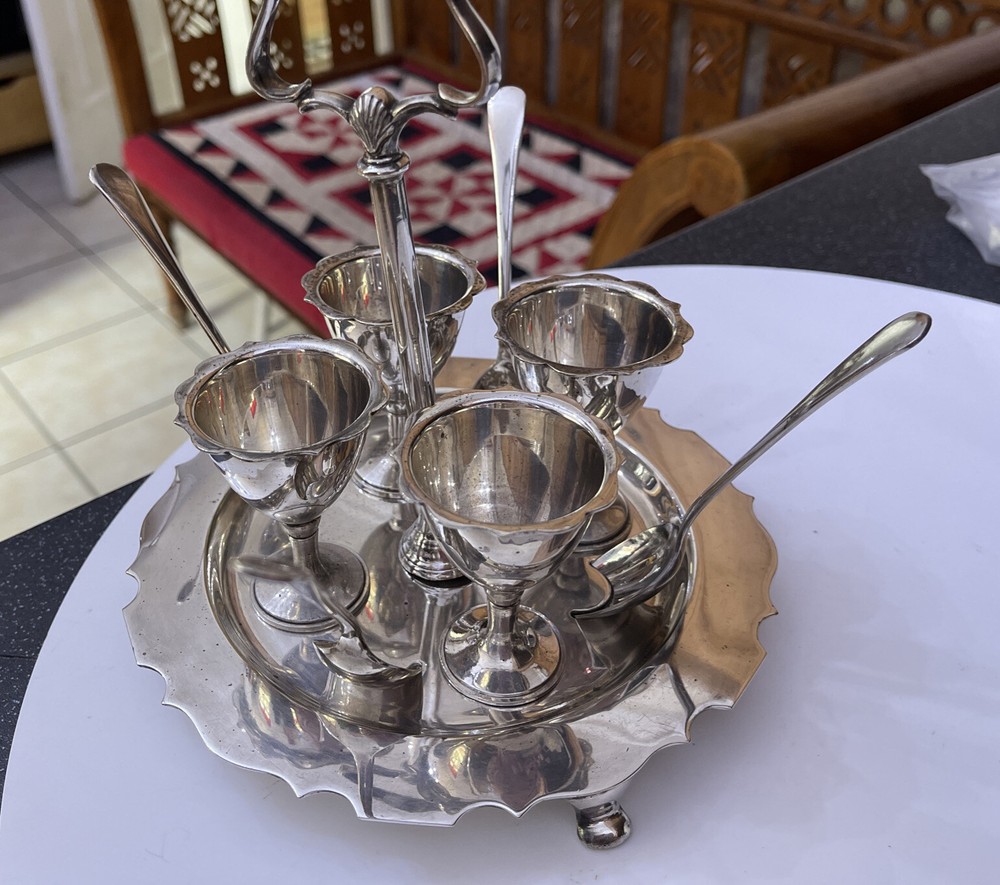Walker & Hall Silver Plate Breakfast Egg Cup Set - Complete 9 Piece Set