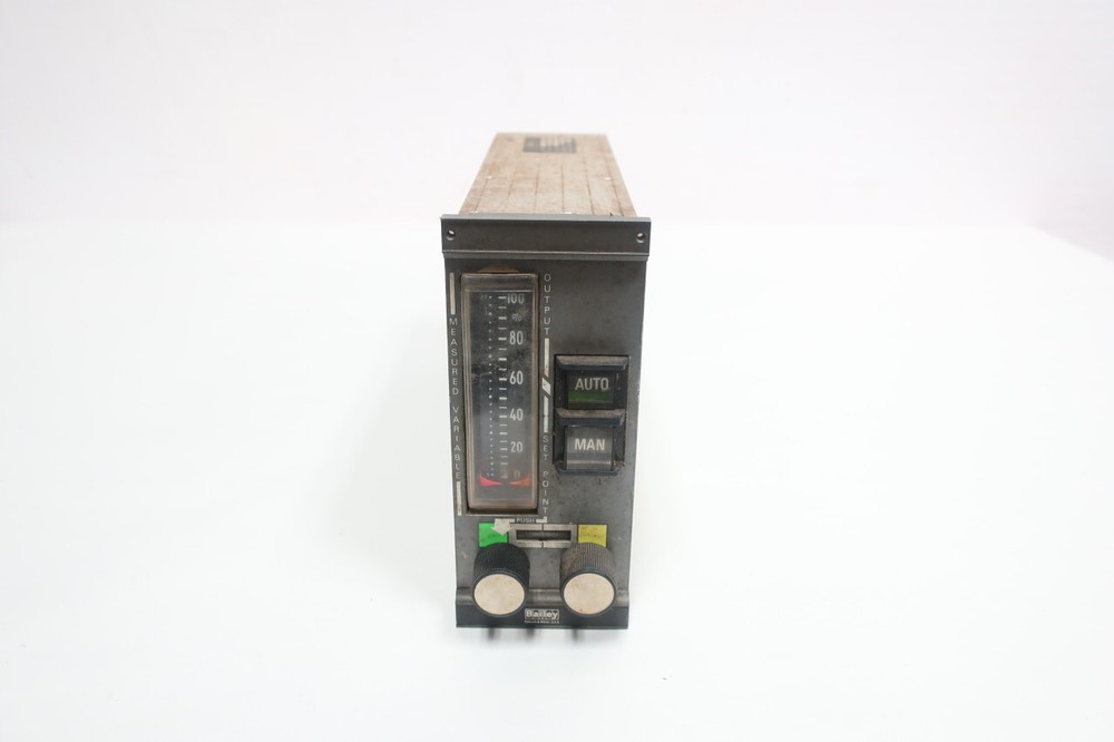 Bailey FT220 Pneumatic Controller 3-27psi 30psi