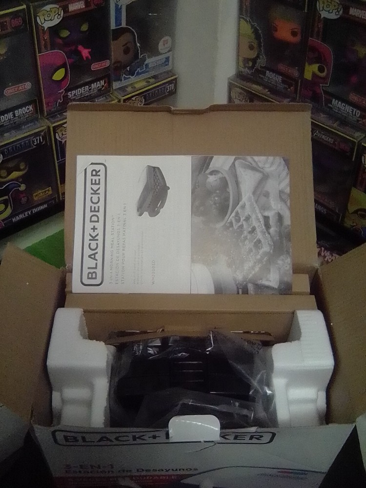 Black&Decker 3-in-1 Waffle Maker Brand New