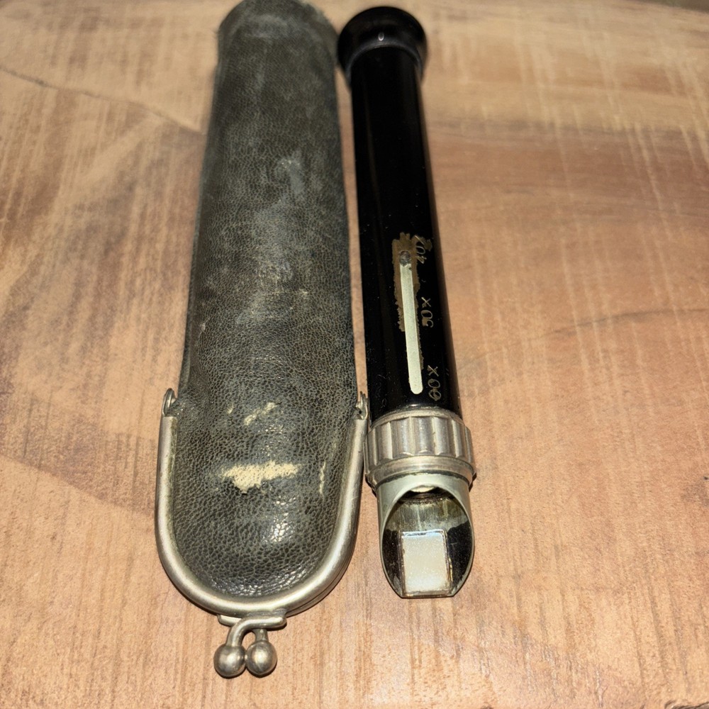 VINTAGE POCKET MICROSCOPE / WITH LEATHER CASE
