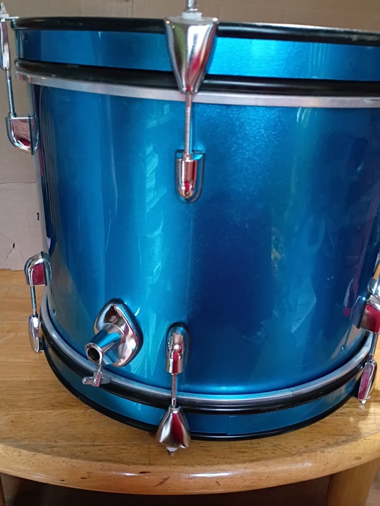 Ludwig Tom Drum Blue finish (needs replacement head)
