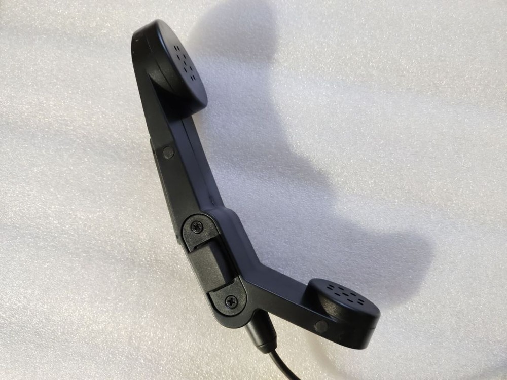 Handheld Microphone Emergency Communication Moving coil Mic For ICOM IC-7200