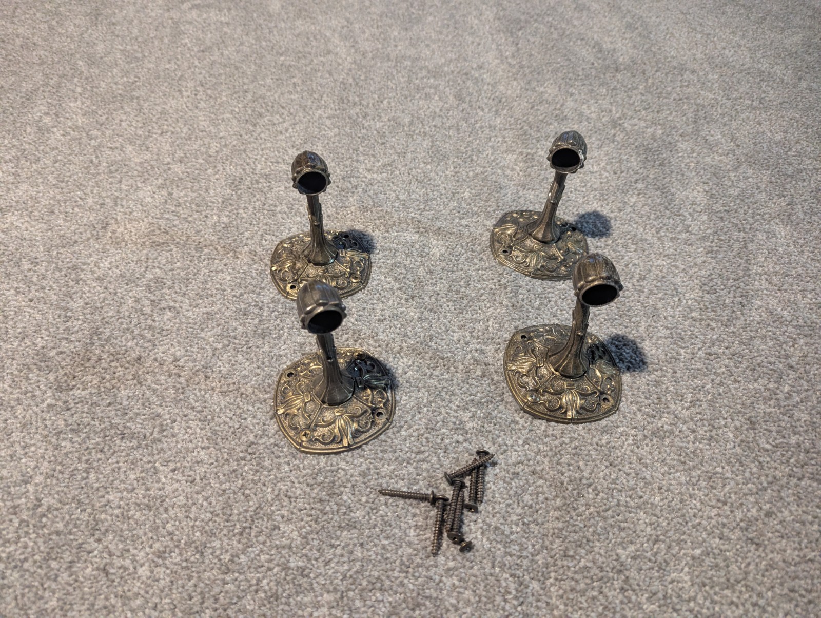 Franklin Vintage Metal Towel Bar Holder End Caps, 4-Piece