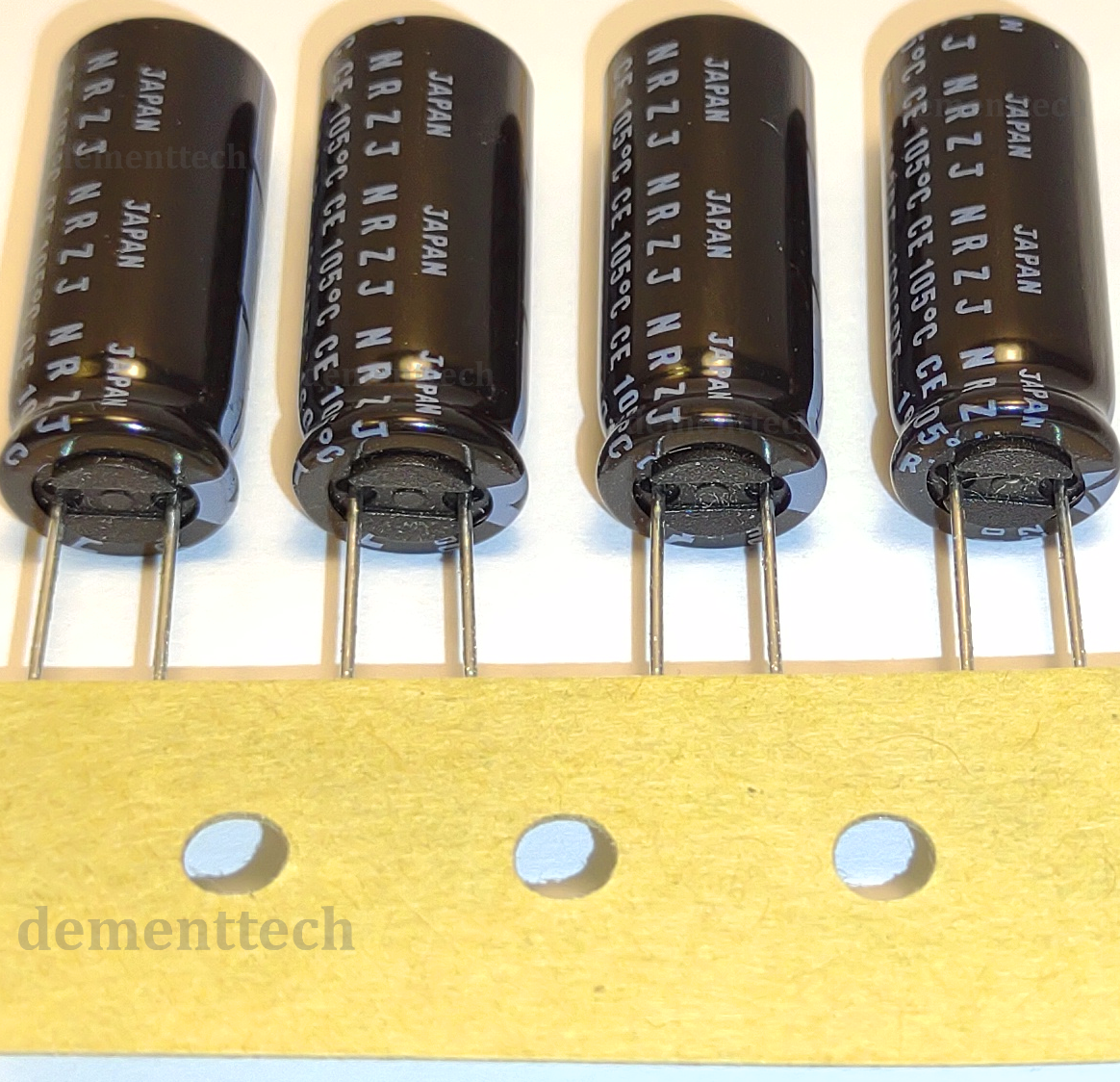 4x Nippon NIC NRZJ 2200uF 10V Long Life Low-ESR 105C radial capacitors caps 10mm