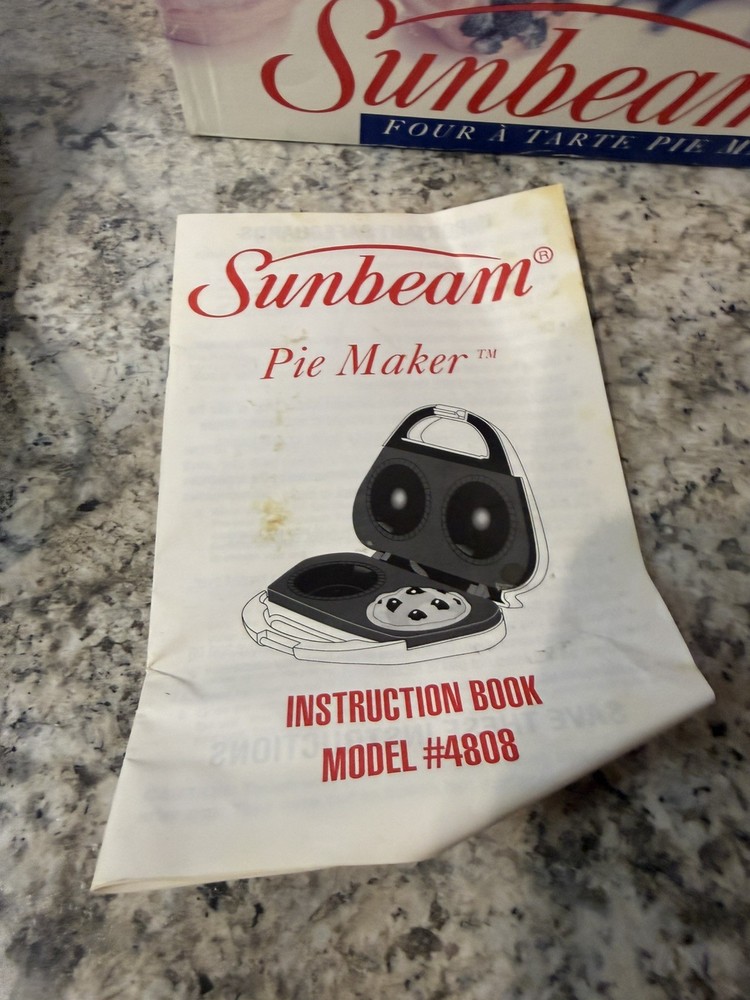 Vintage Sunbeam Pie Maker Model 4808 Two Pie Mini White MCM 1993